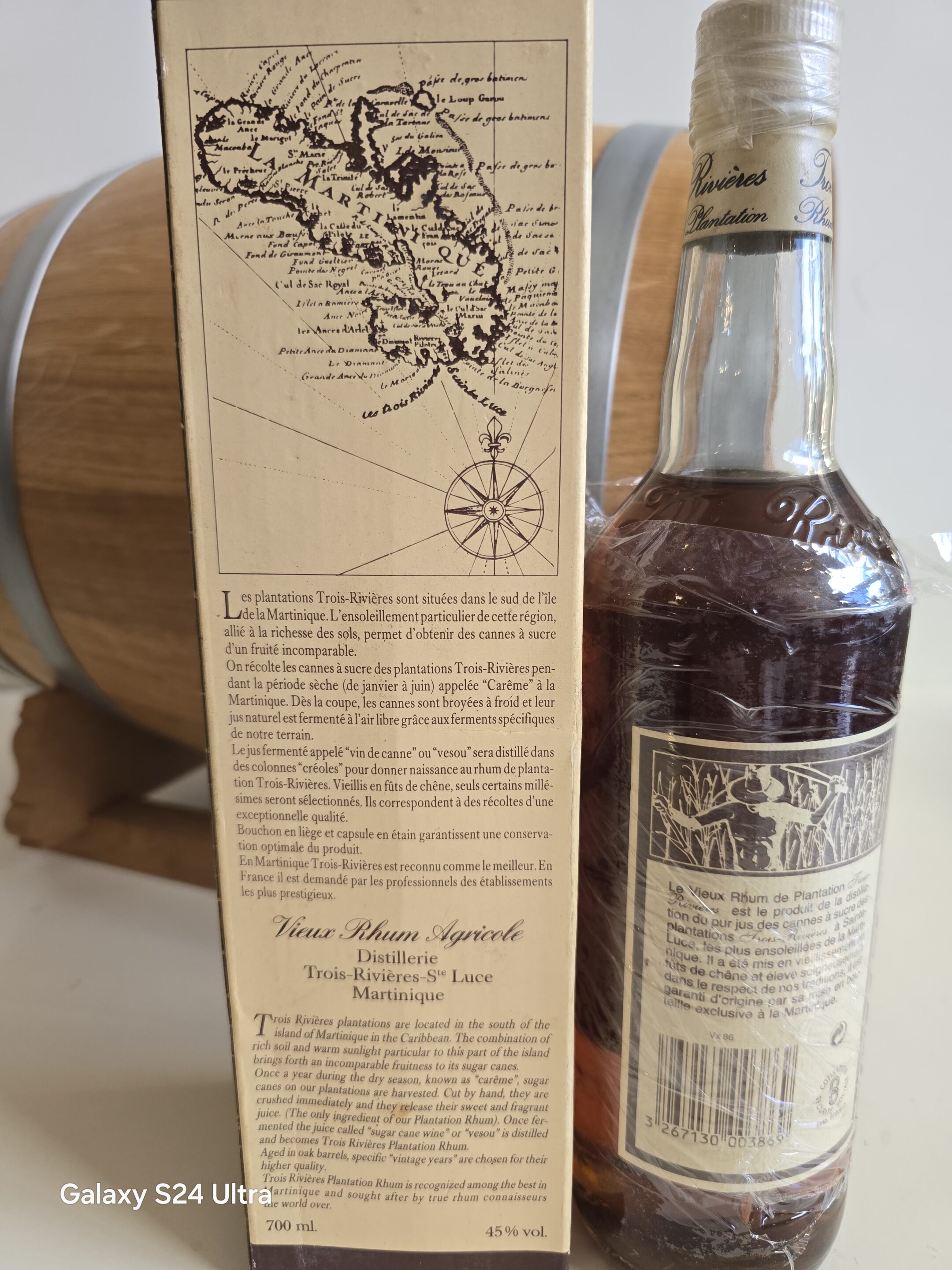 RHUM VIEUX TROIS RIVIERES 70 CL 45° MILLESIME 1986 LABEL ROUGE – Image 4