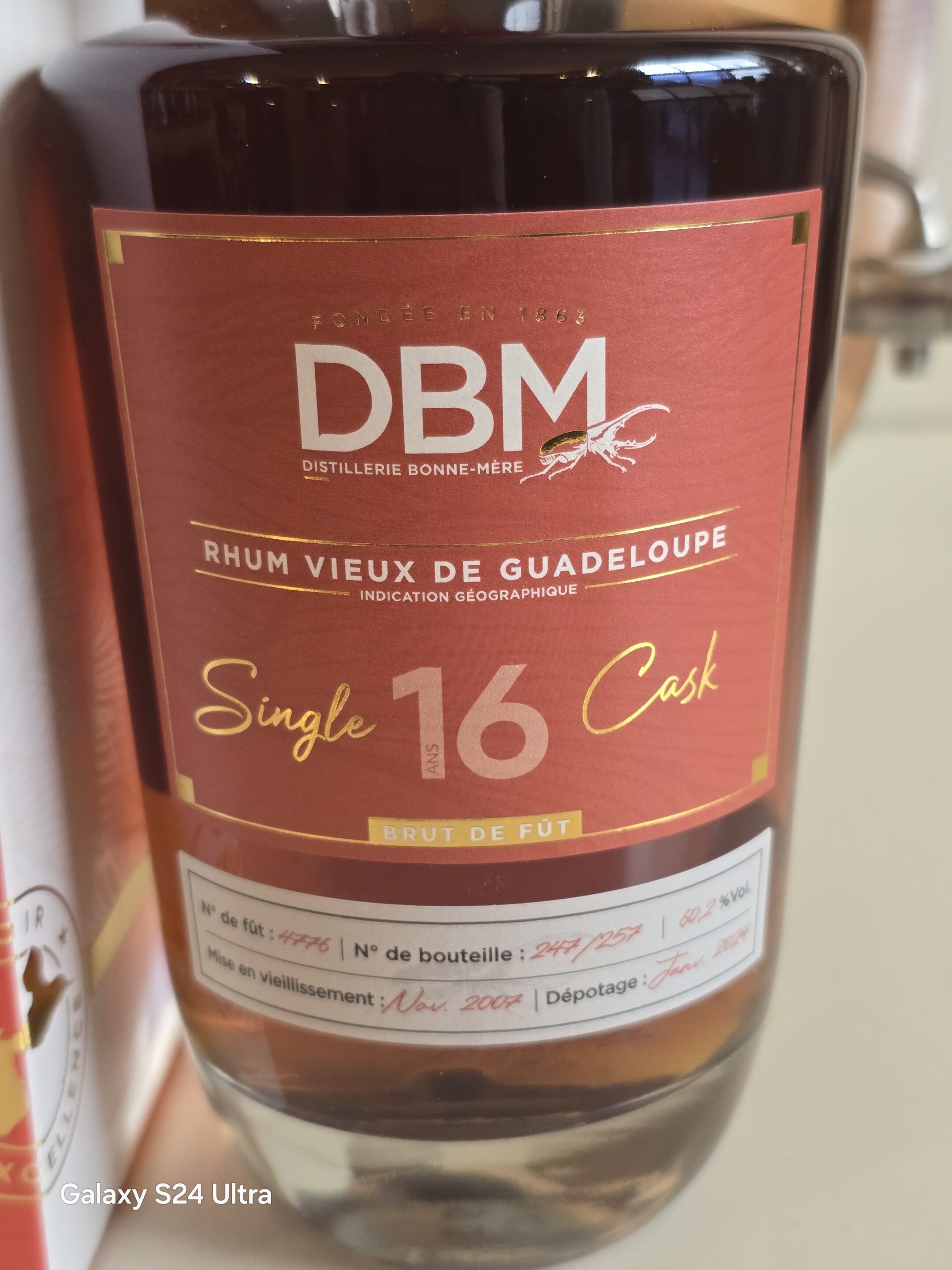 RHUM VIEUX DBM 70 CL 60.2° MILLESIME 2007 16 ANS – Image 2