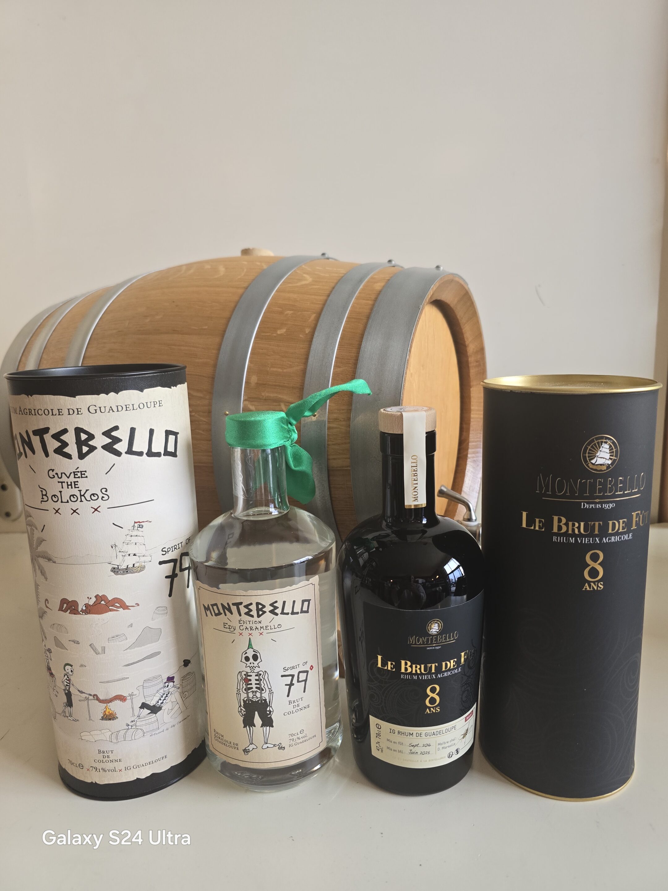 DUO RHUM BLANC ET VIEUX MONTEBELLO 70 CL CUVEE BOLOKOS 4 79° / VIEUX 8 ANS BDF